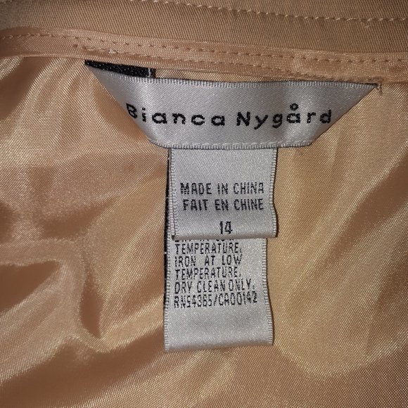 NWOT Scalloped Edge Knee Length Sz 14 skirt - Picture 4 of 5